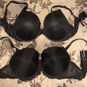 Victoria’s Secret bra bundle!